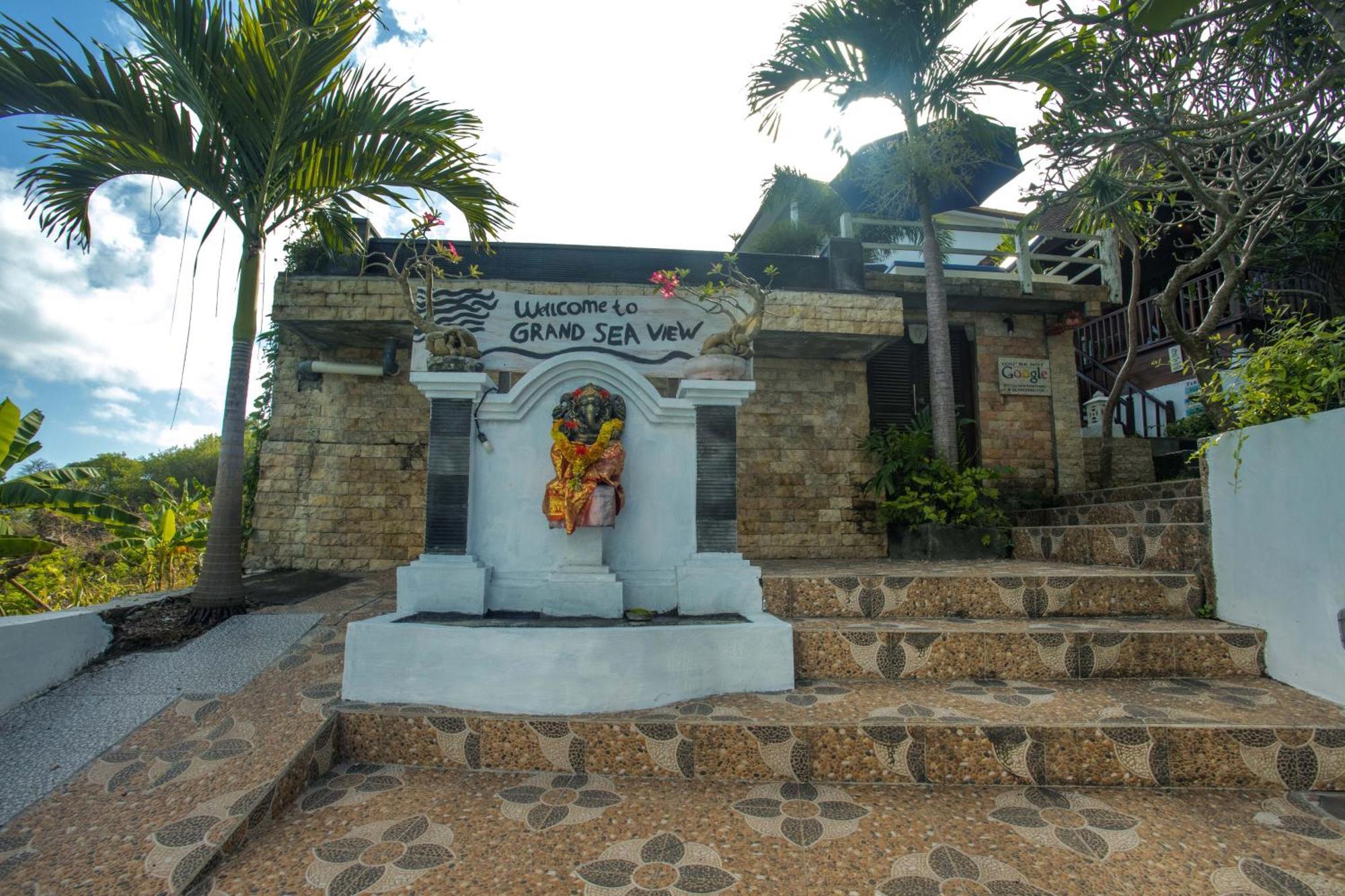 Готель Grand Sea View Lembongan Нуса-Лембонган Екстер'єр фото