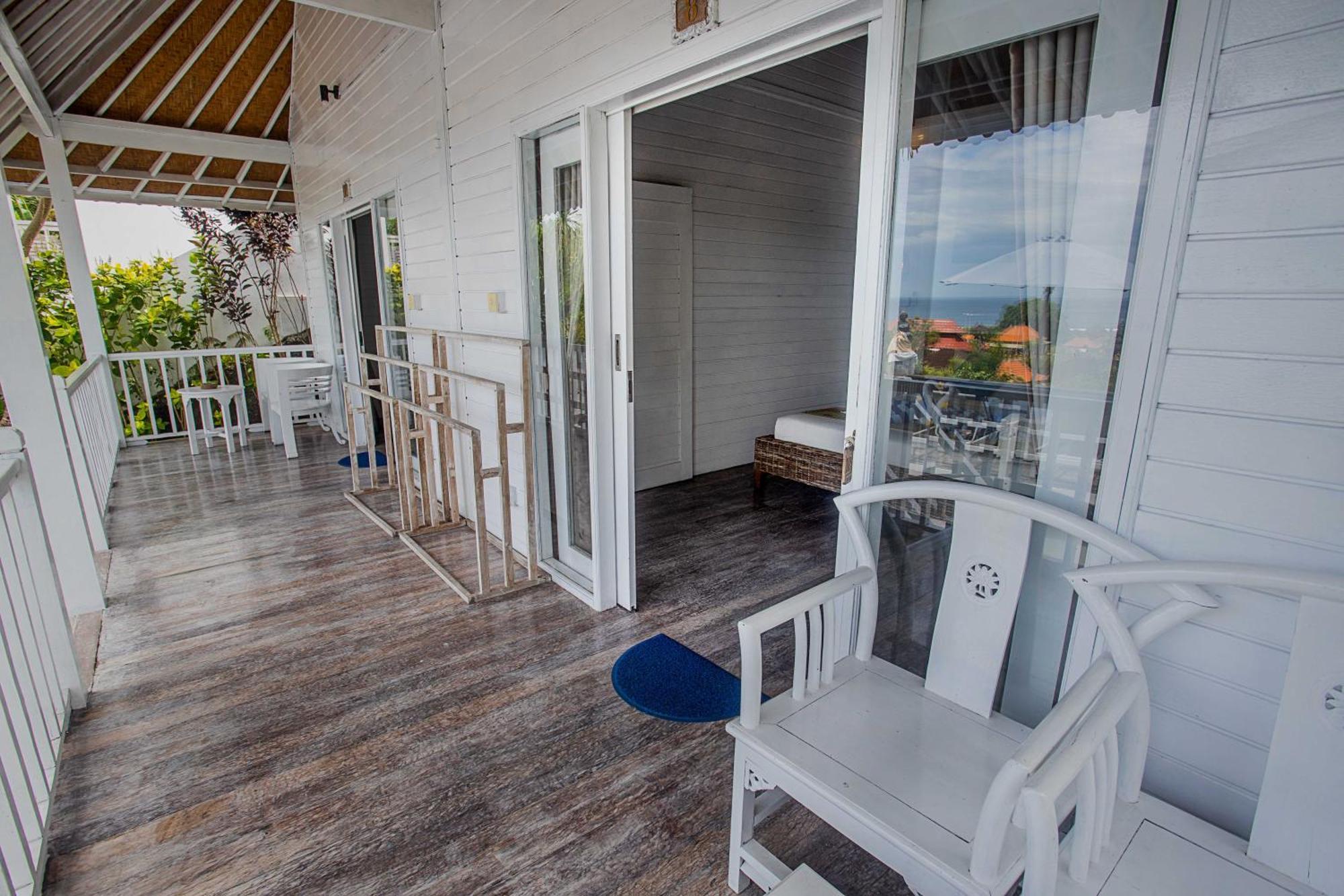 Готель Grand Sea View Lembongan Нуса-Лембонган Екстер'єр фото