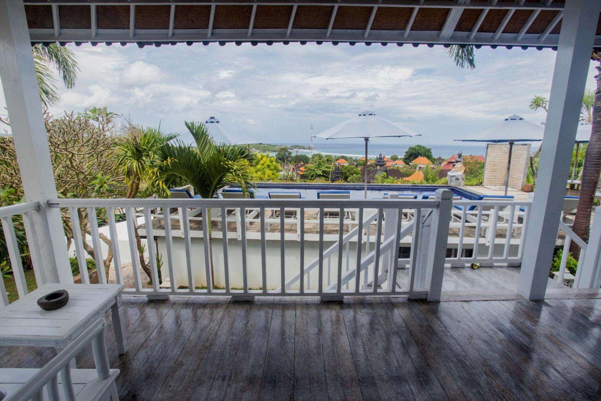 Готель Grand Sea View Lembongan Нуса-Лембонган Екстер'єр фото