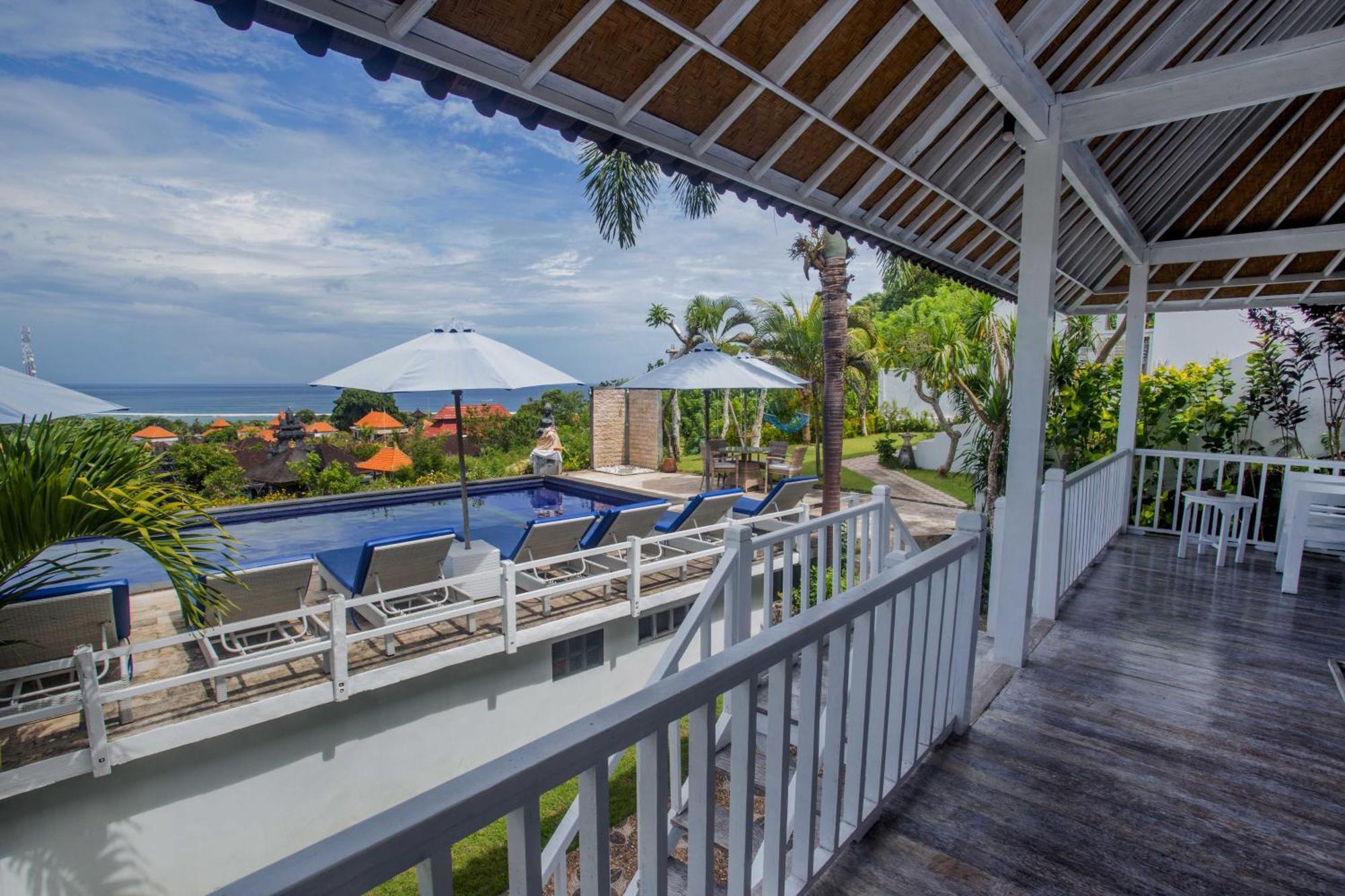 Готель Grand Sea View Lembongan Нуса-Лембонган Екстер'єр фото